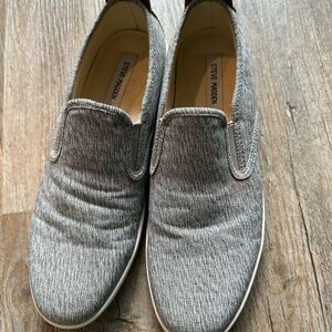 Steven Madden Men’s Gray Slip-On Loafers